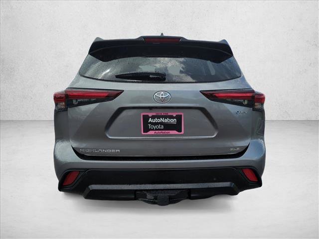 Certified 2026 Toyota Highlander XLE image 7