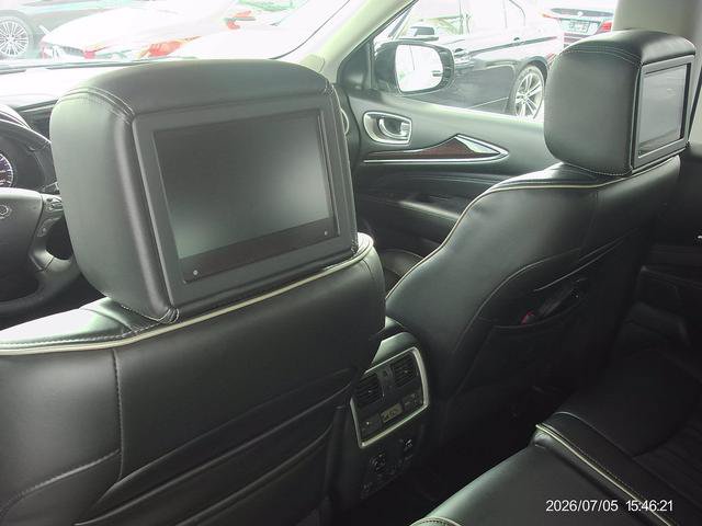 Used 2017 INFINITI QX60 Luxe w/ Deluxe Technology Package AWD/4WD image 7