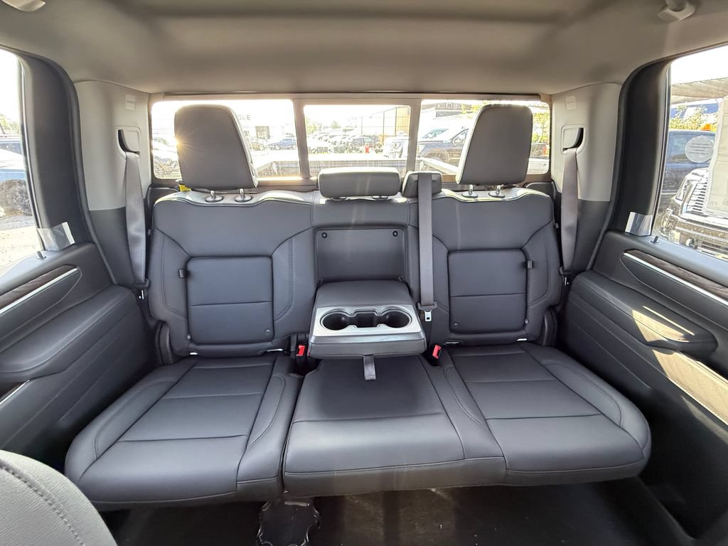 New 2026 GMC Sierra 2500 SLT w/ SLT Convenience Package AWD/4WD image 24