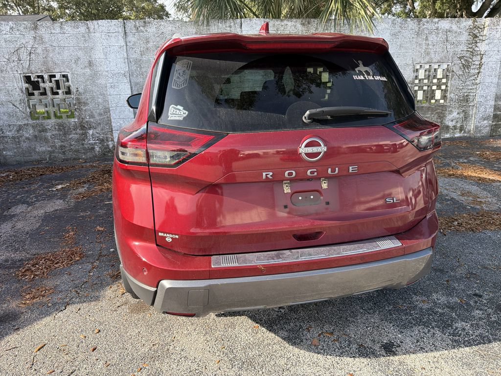 Used 2024 Nissan Rogue SL w/ SL Premium Package FWD image 9