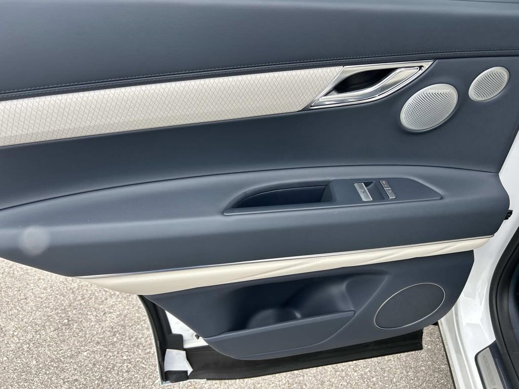 New 2026 Genesis GV80 3.5T Prestige image 21