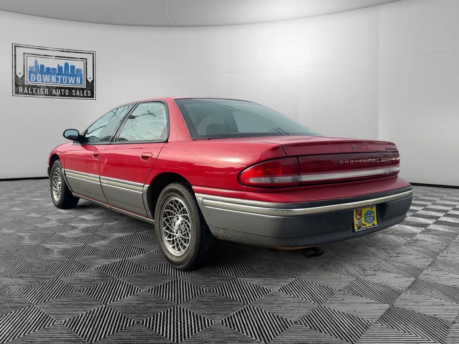Used 1994 Chrysler Concorde FWD image 7
