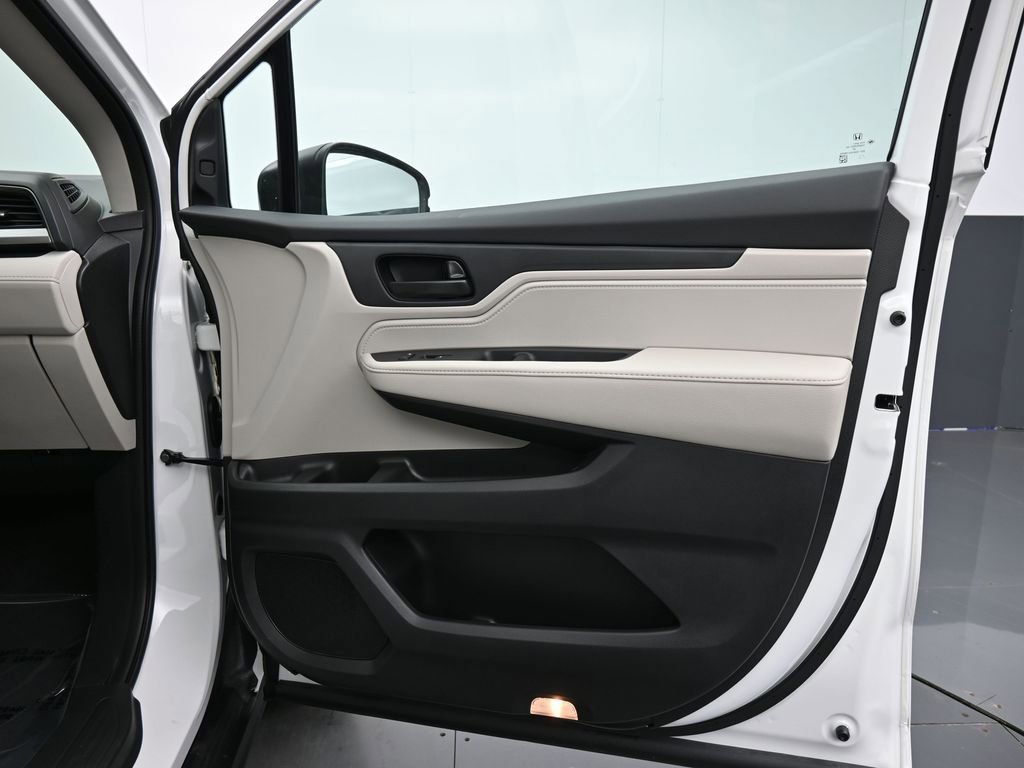 Certified 2026 Honda Odyssey EX-L image 39