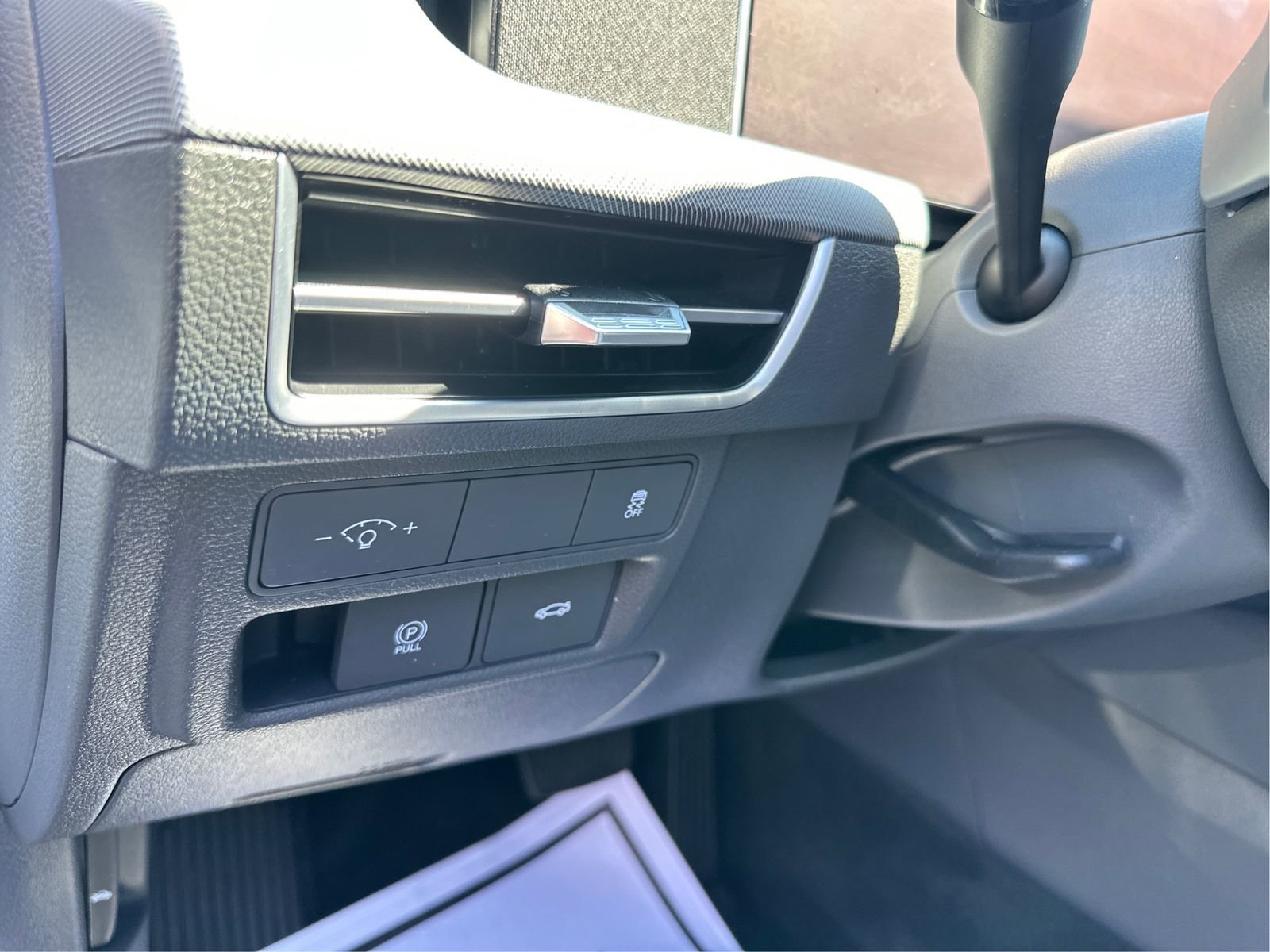 Certified 2024 Hyundai Sonata SEL FWD image 19