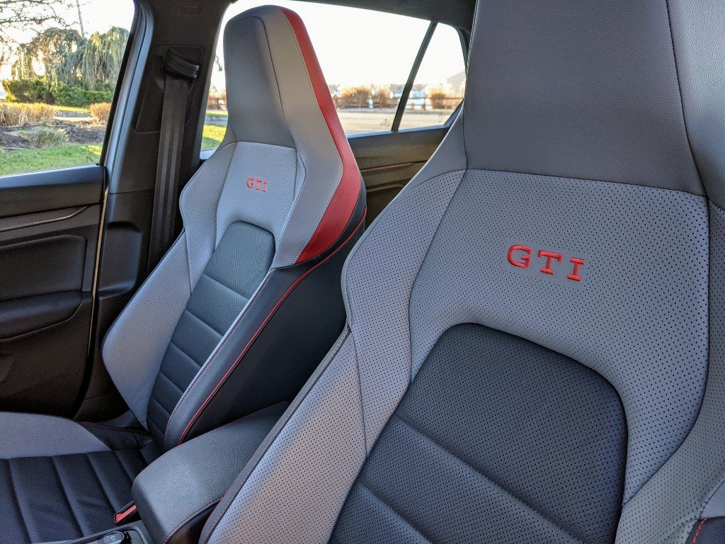 Used 2024 Volkswagen GTI Autobahn image 21