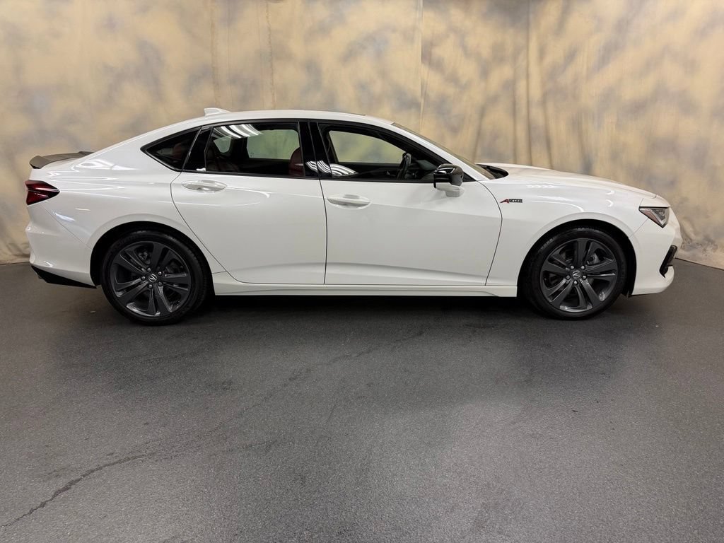 Used 2023 Acura TLX w/ A-SPEC Package AWD/4WD image 9