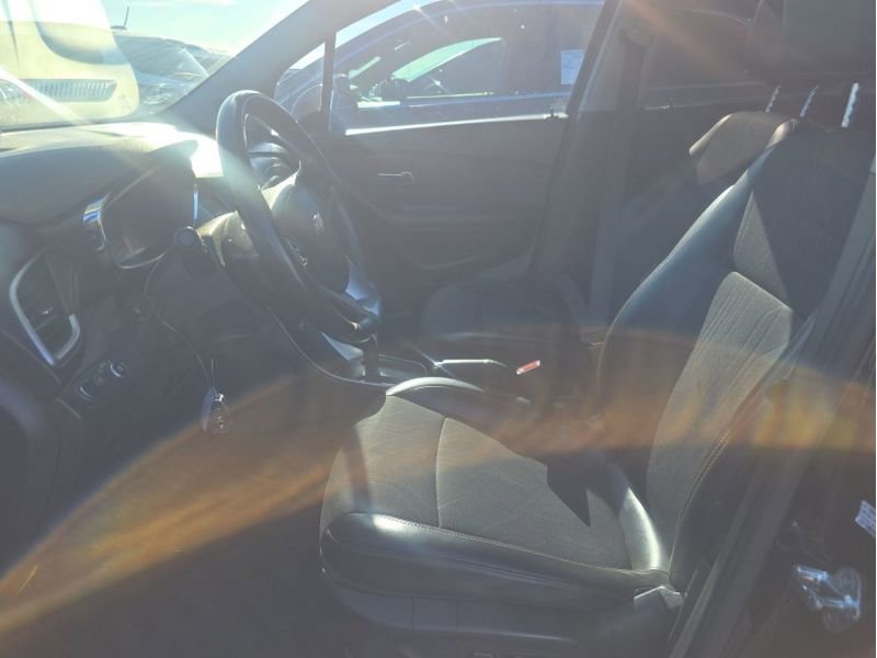 Used 2019 Chevrolet Trax LT w/ LT Convenience Package image 10