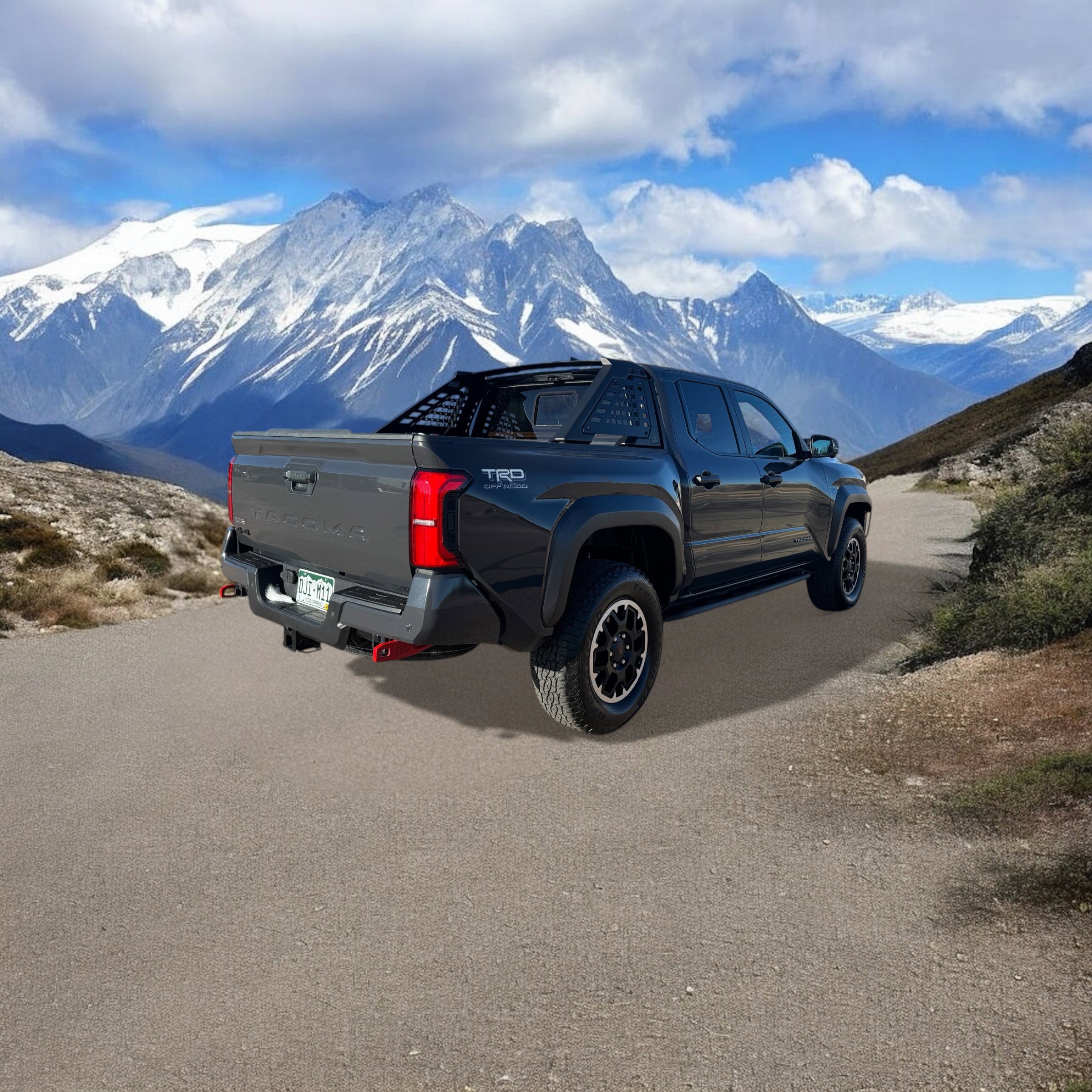Used 2024 Toyota Tacoma TRD Off-Road image 5