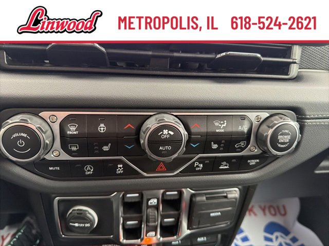 Used 2024 Jeep Gladiator Rubicon image 25