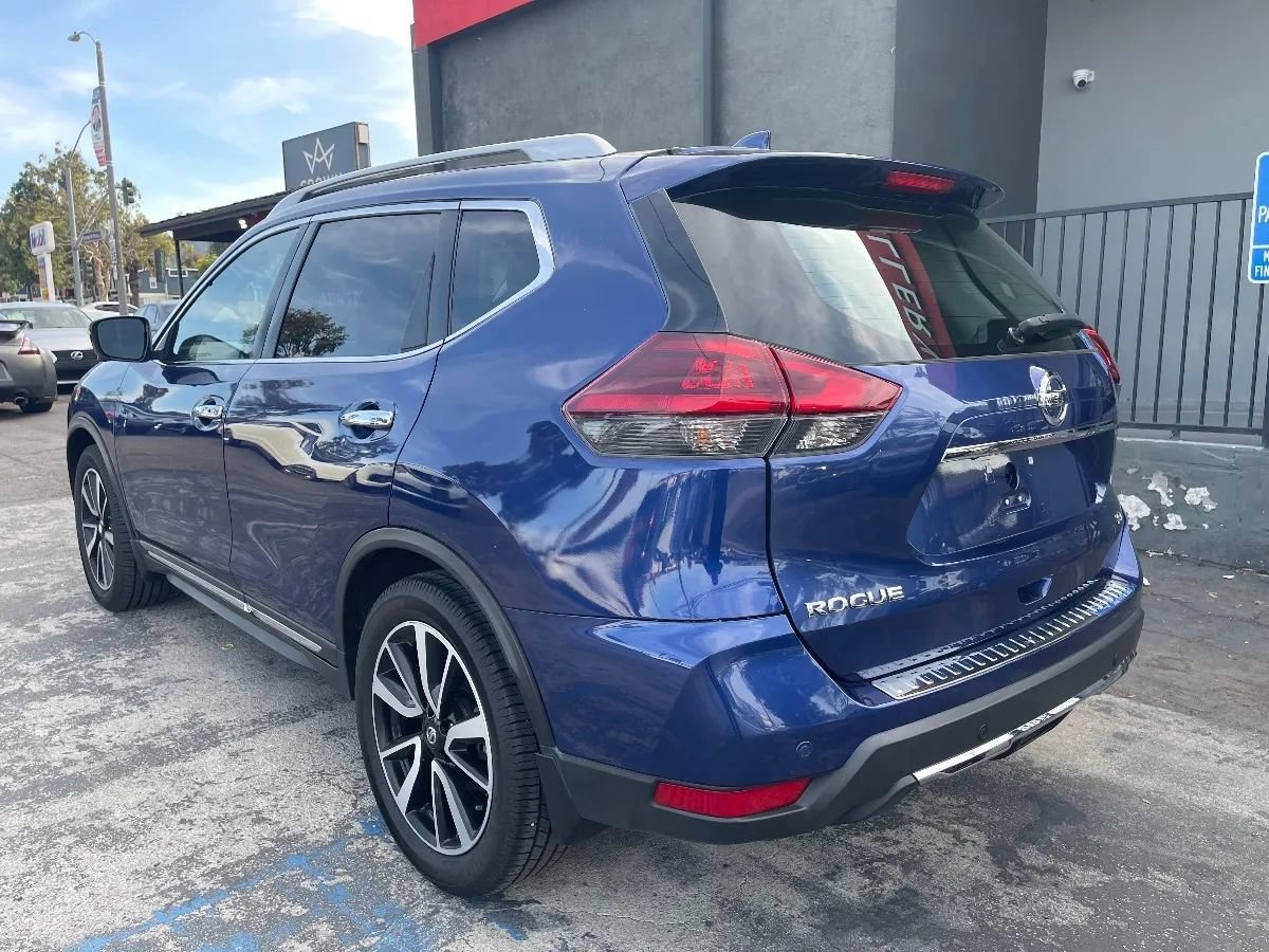 Used 2019 Nissan Rogue SL w/ Premium Package FWD image 7