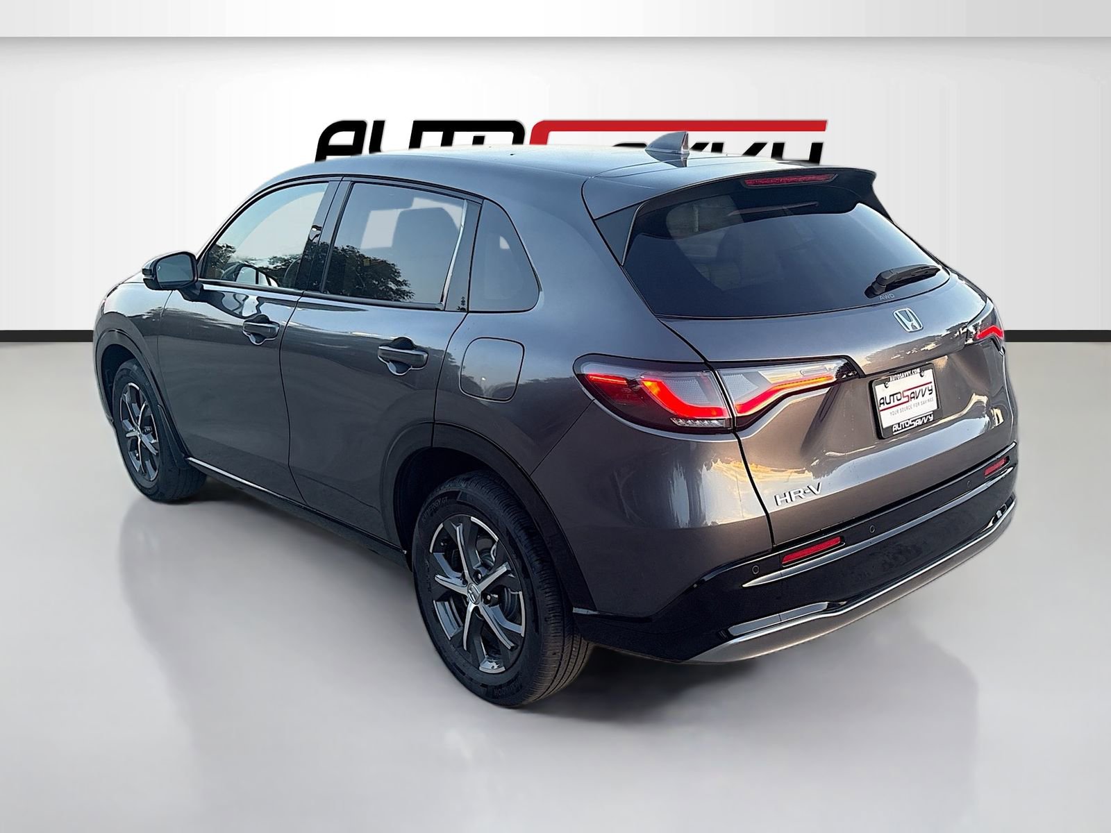 Used 2025 Honda HR-V EX-L image 5