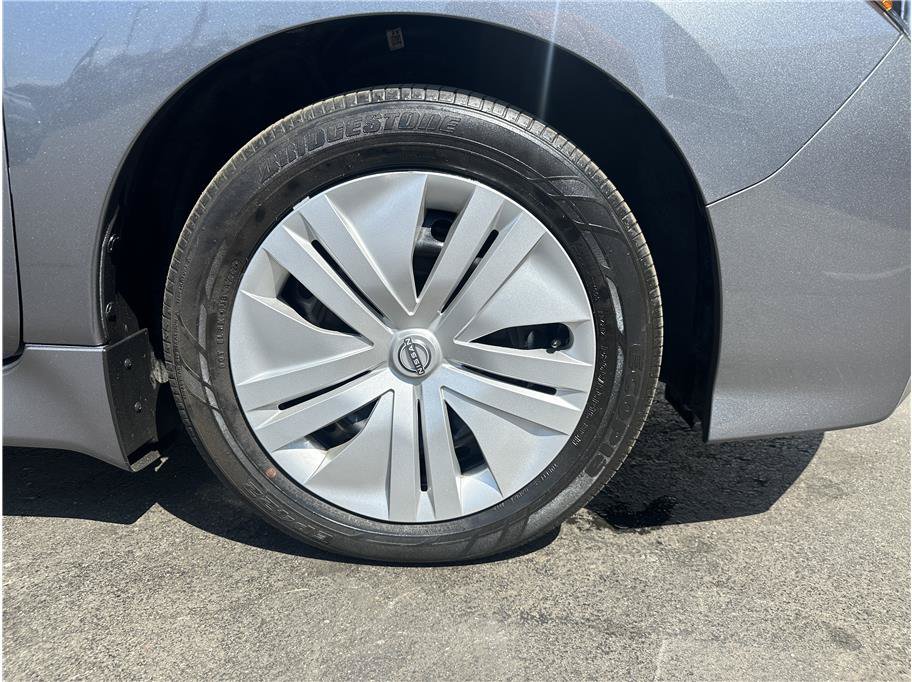 Used 2025 Nissan Leaf S FWD image 25