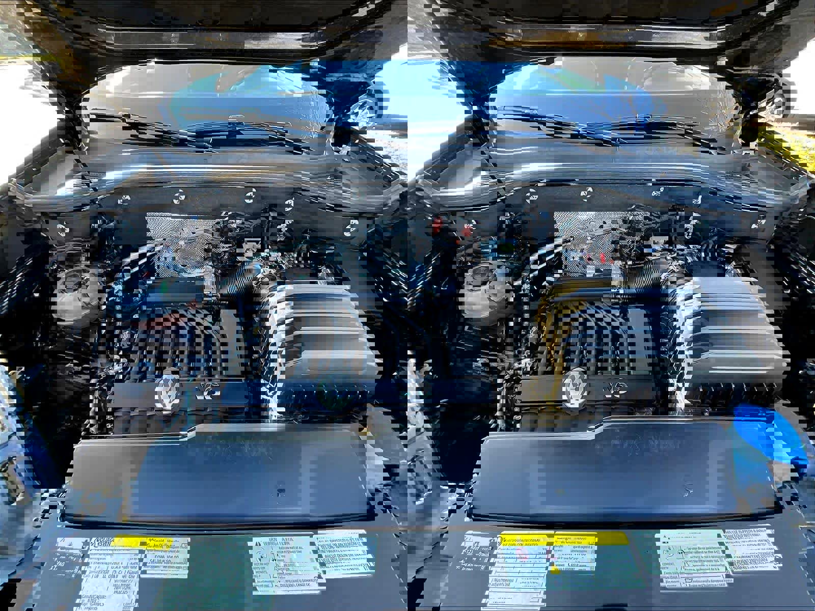 Used 2021 Volkswagen Atlas Cross Sport SEL Premium image 28