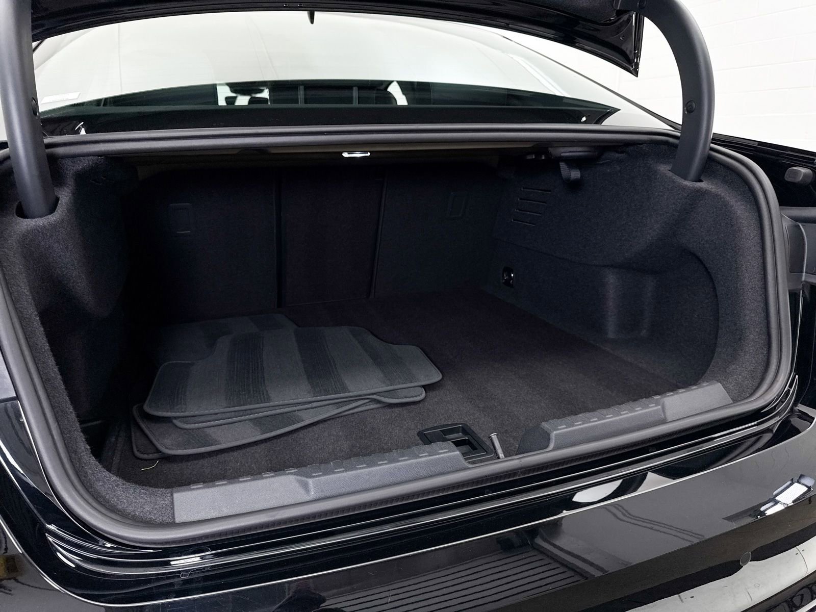 Used 2023 Audi A3 2.0T Premium Plus w/ Premium Plus Package AWD/4WD image 32