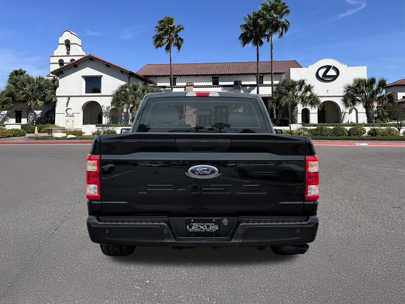 Used 2023 Ford F150 XL RWD image 3