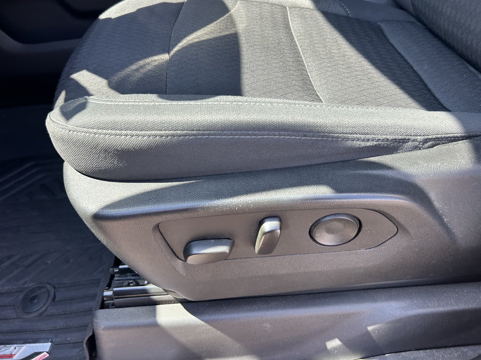 Certified 2022 Chevrolet Silverado 1500 RST w/ All Star Edition Plus AWD/4WD image 15