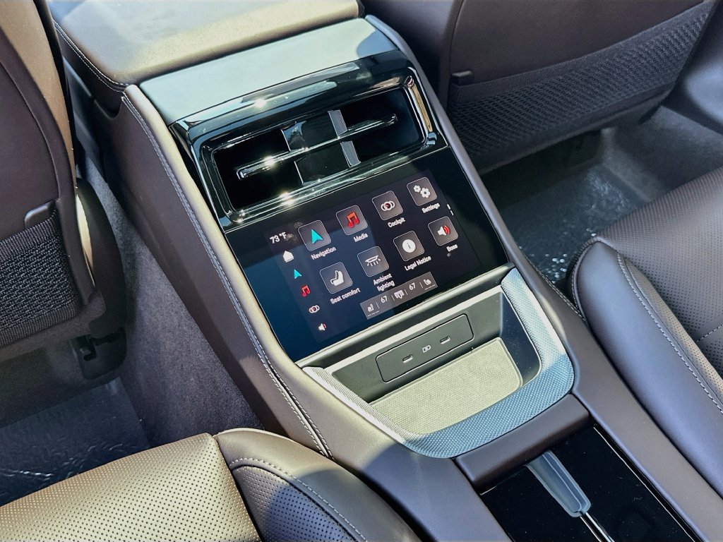 New 2026 Porsche Panamera 4 AWD/4WD image 27
