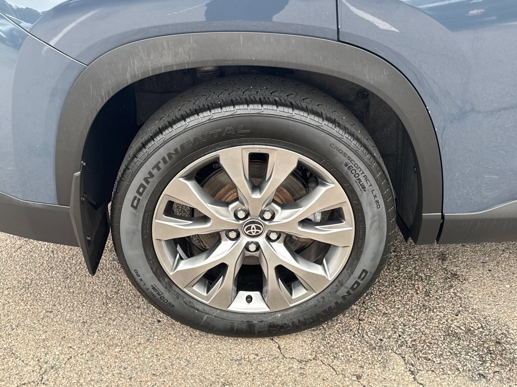 Used 2024 Toyota Grand Highlander AWD image 44