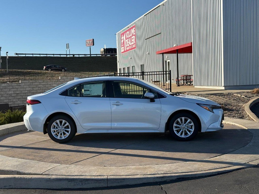 New 2026 Toyota Corolla image 2