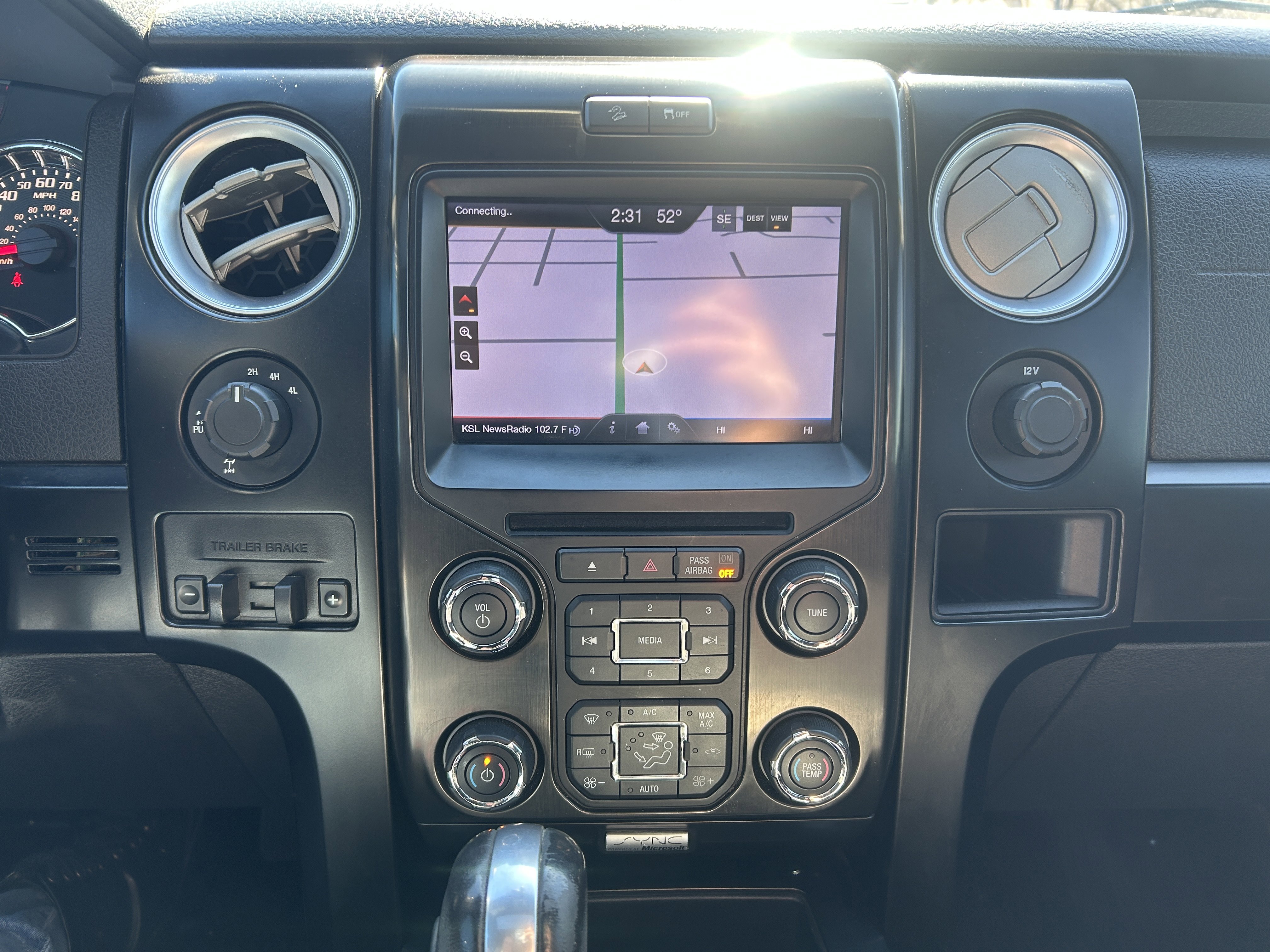 Used 2013 Ford F150 FX4 w/ Luxury Equipment Group AWD/4WD image 17