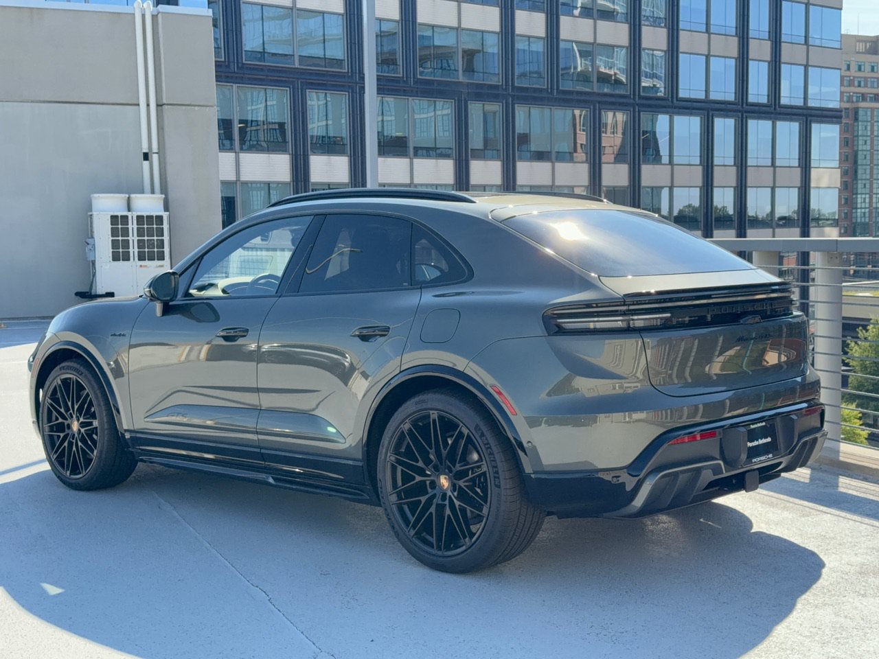 New 2026 Porsche Macan GTS Electric AWD/4WD image 3