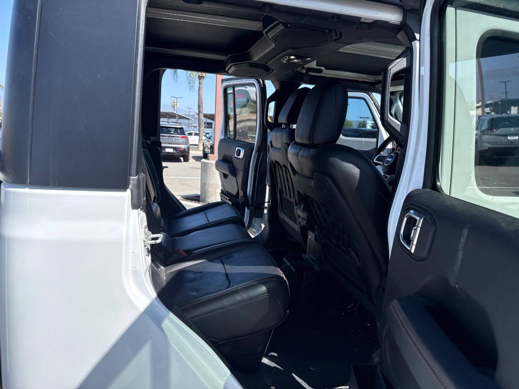 Used 2022 Jeep Gladiator Mojave AWD/4WD image 19