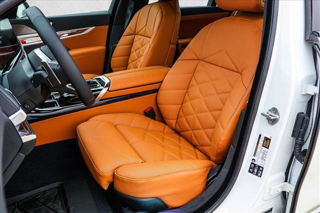 New 2026 BMW 740i xDrive AWD/4WD image 12
