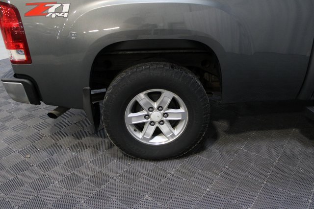 Used 2011 GMC Sierra 1500 SLE w/ Power Tech Package image 10