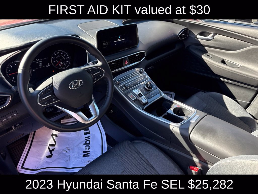Used 2023 Hyundai Santa Fe SEL FWD image 9