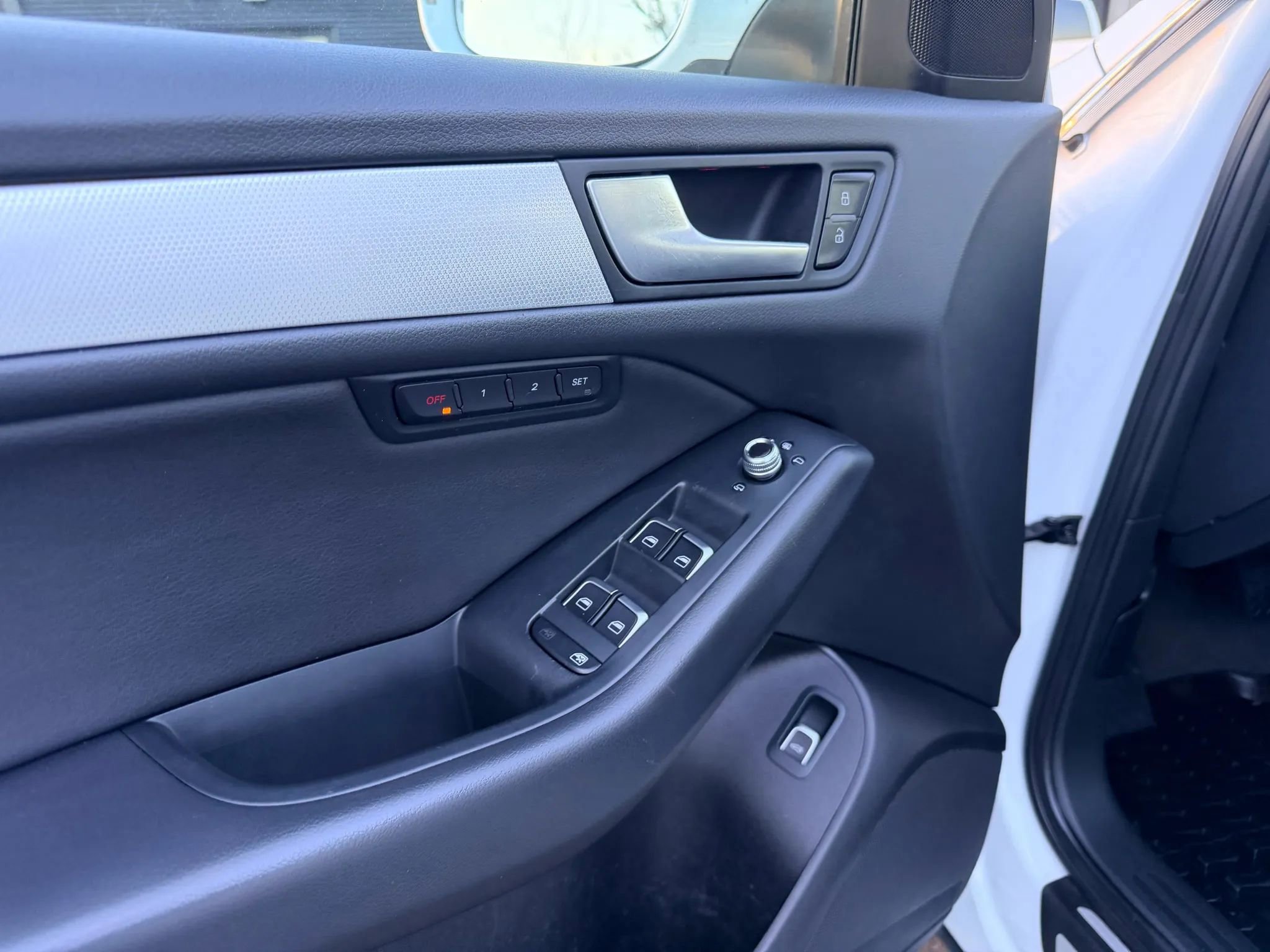 Used 2014 Audi Q5 2.0T Premium Plus w/ Premium Plus Package image 11