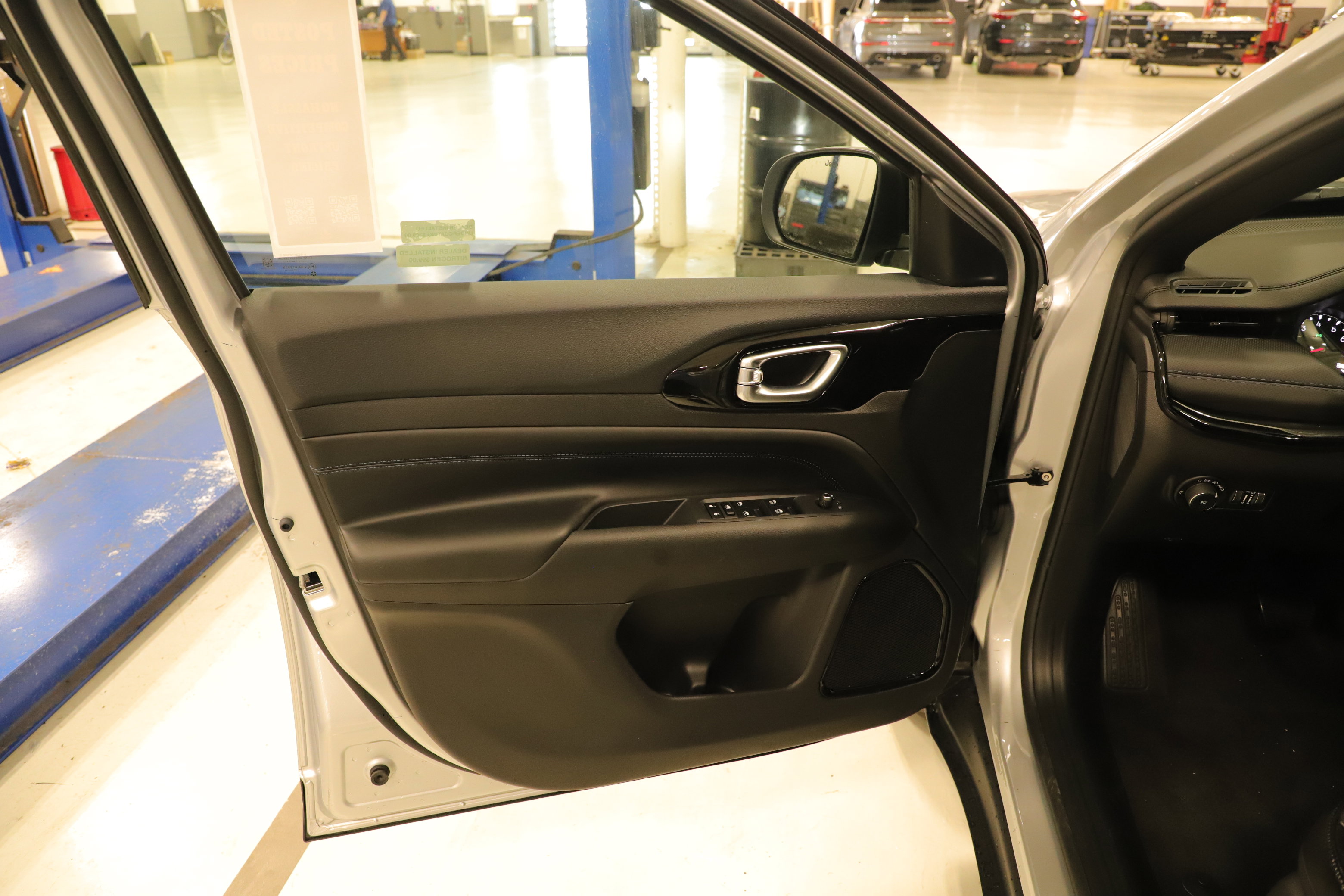 New 2026 Jeep Compass Latitude image 20