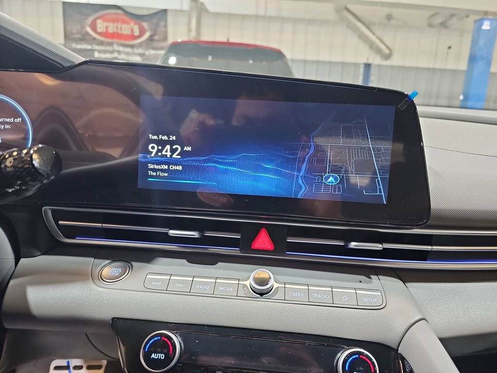 New 2026 Hyundai Elantra Sport image 19