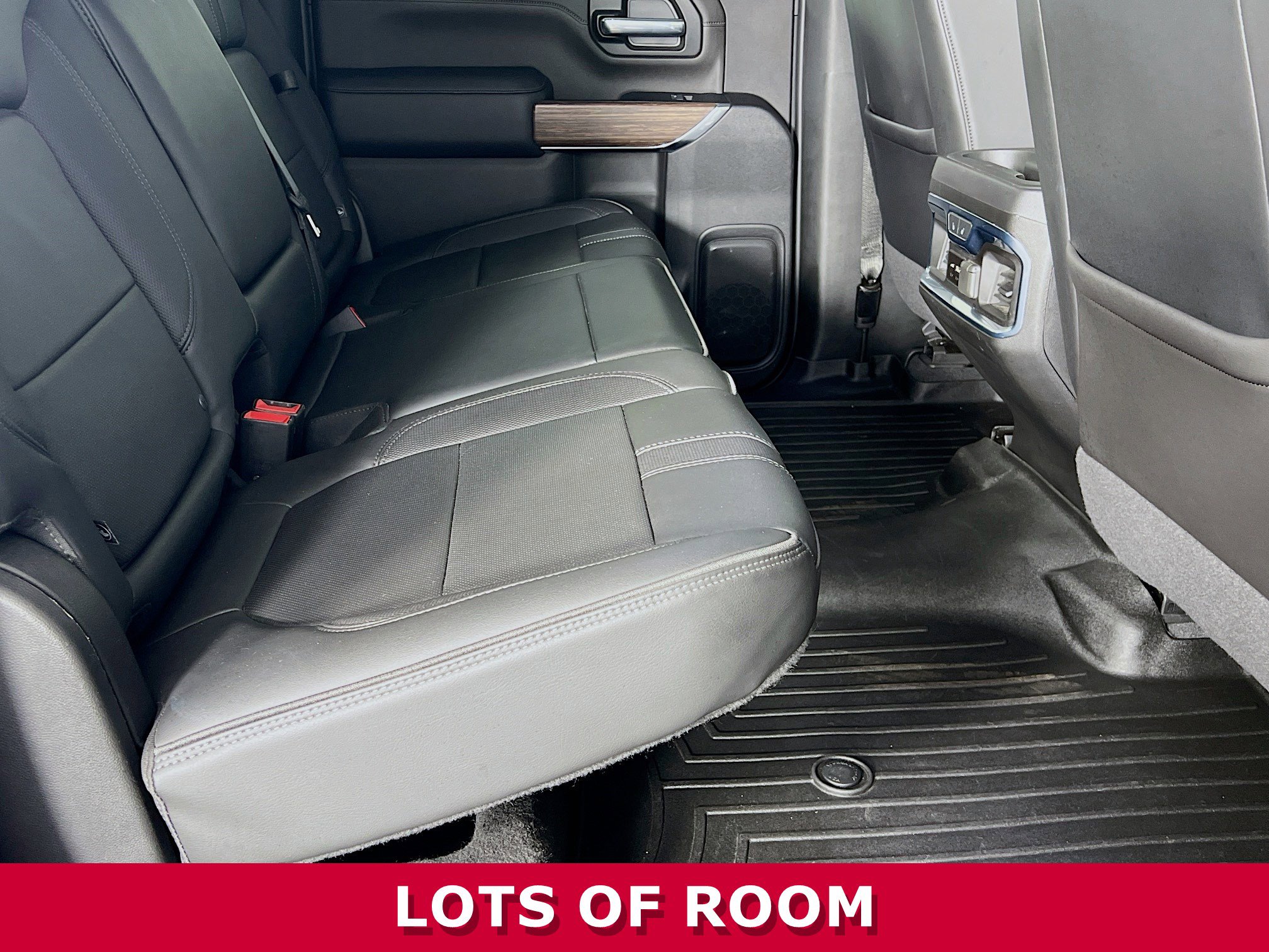 Used 2022 Chevrolet Silverado 2500 High Country image 24