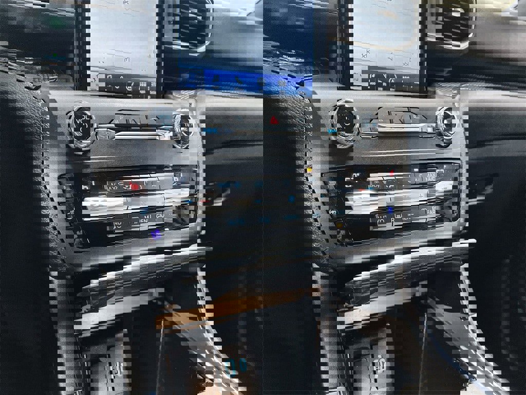 Used 2020 Ford Explorer ST w/ Premium Technology Package image 35