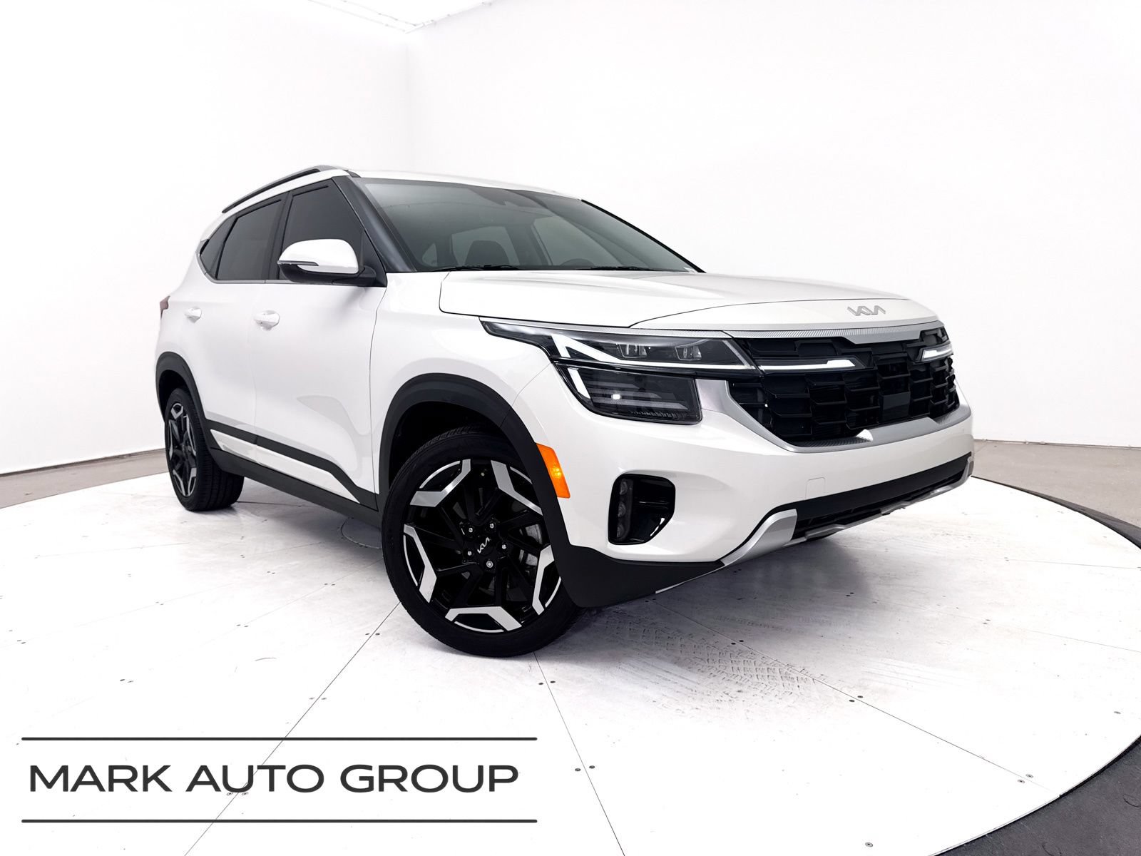 Certified 2024 Kia Seltos SX w/ SX Sunroof Package AWD/4WD video 1