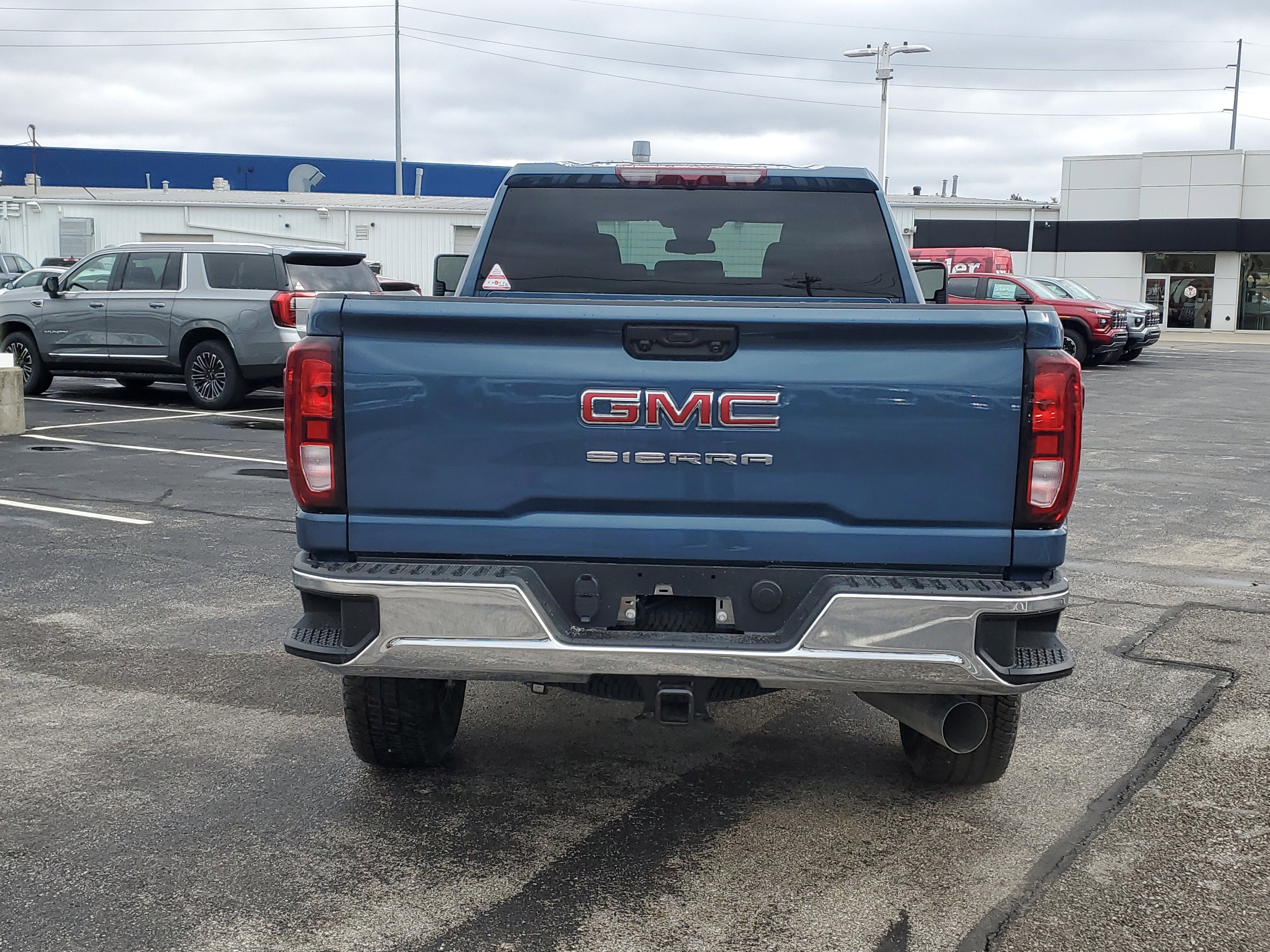 New 2026 GMC Sierra 2500 Pro w/ Convenience Package image 5