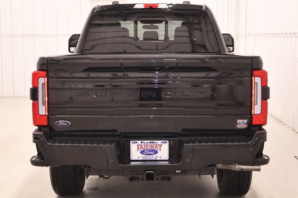 Certified 2025 Ford F350 Platinum AWD/4WD image 9