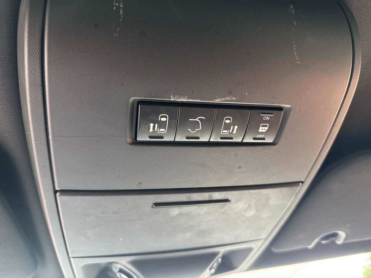 Used 2018 Dodge Grand Caravan GT FWD image 15