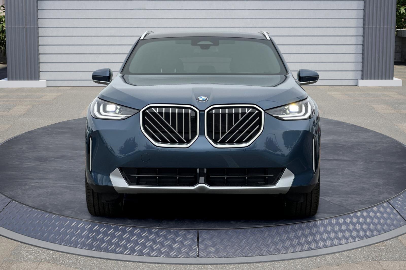 New 2026 BMW X3 xDrive30 w/ Premium Package image 2