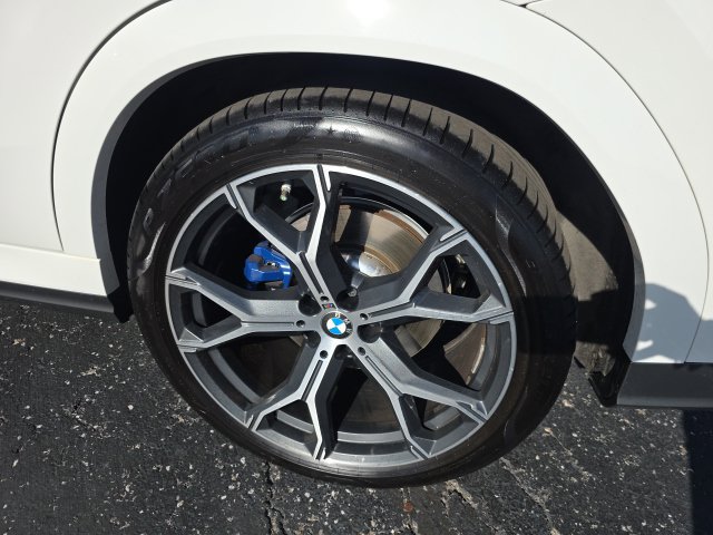 Used 2023 BMW X6 xDrive40i w/ Executive Package AWD/4WD image 43