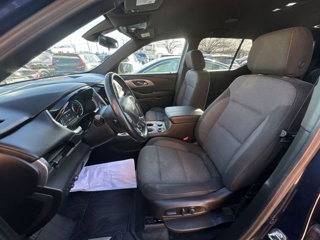Used 2023 Chevrolet Traverse LT w/ LPO, Floor Liner Package image 11