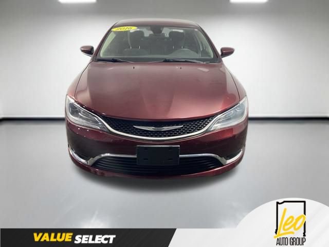 Used 2016 Chrysler 200 Limited FWD image 9