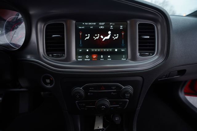 Used 2023 Dodge Charger SXT image 28