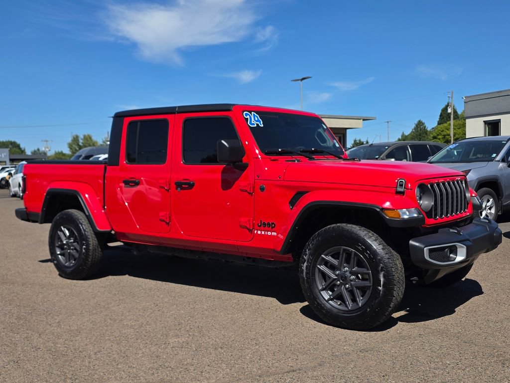 Used 2024 Jeep Gladiator Sport AWD/4WD image 30