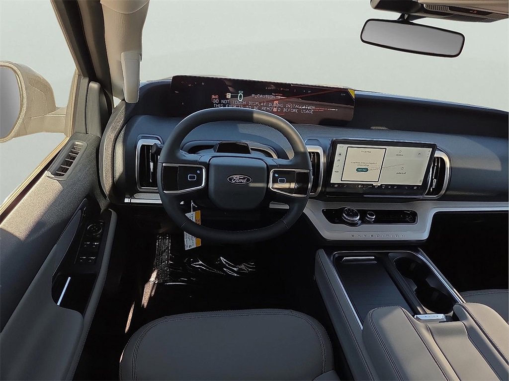 New 2025 Ford Expedition Active image 11