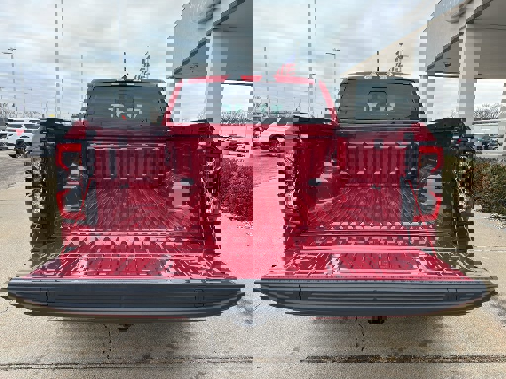 New 2025 Ford Ranger Lariat w/ Chrome Accent Package image 9