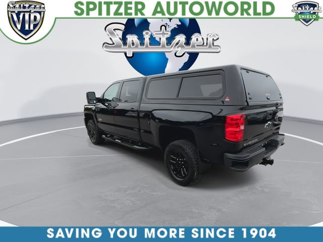 Used 2019 Chevrolet Silverado 2500 LT w/ Midnight Edition AWD/4WD image 6