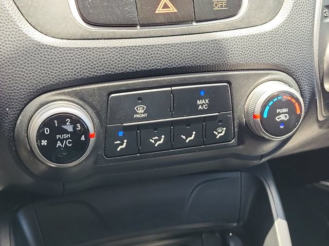 Used 2011 Hyundai Tucson GLS FWD image 28