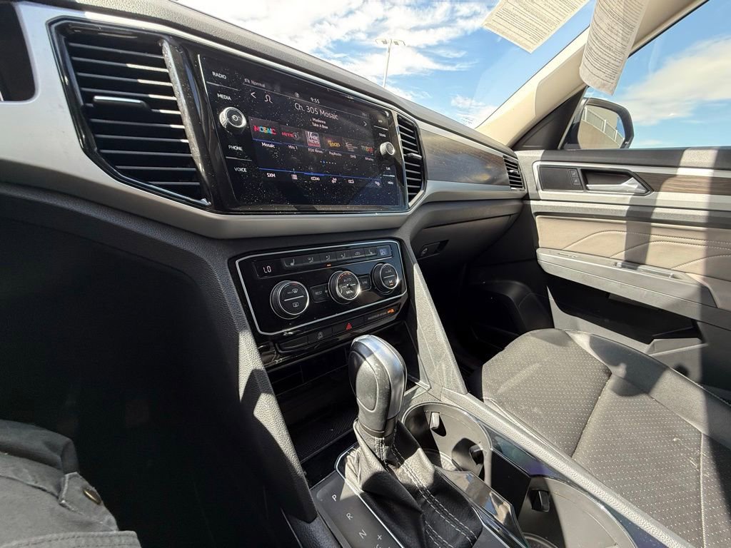 Used 2023 Volkswagen Atlas SE AWD/4WD image 11