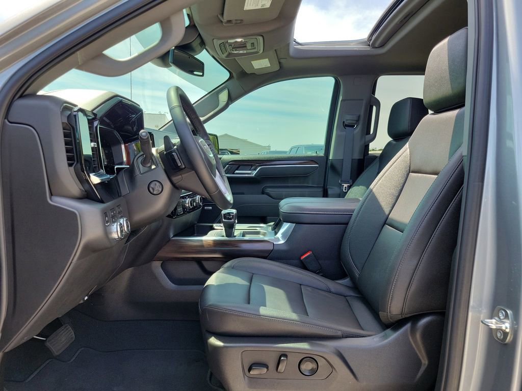 Certified 2026 GMC Sierra 1500 SLT w/ SLT Premium Package AWD/4WD image 19